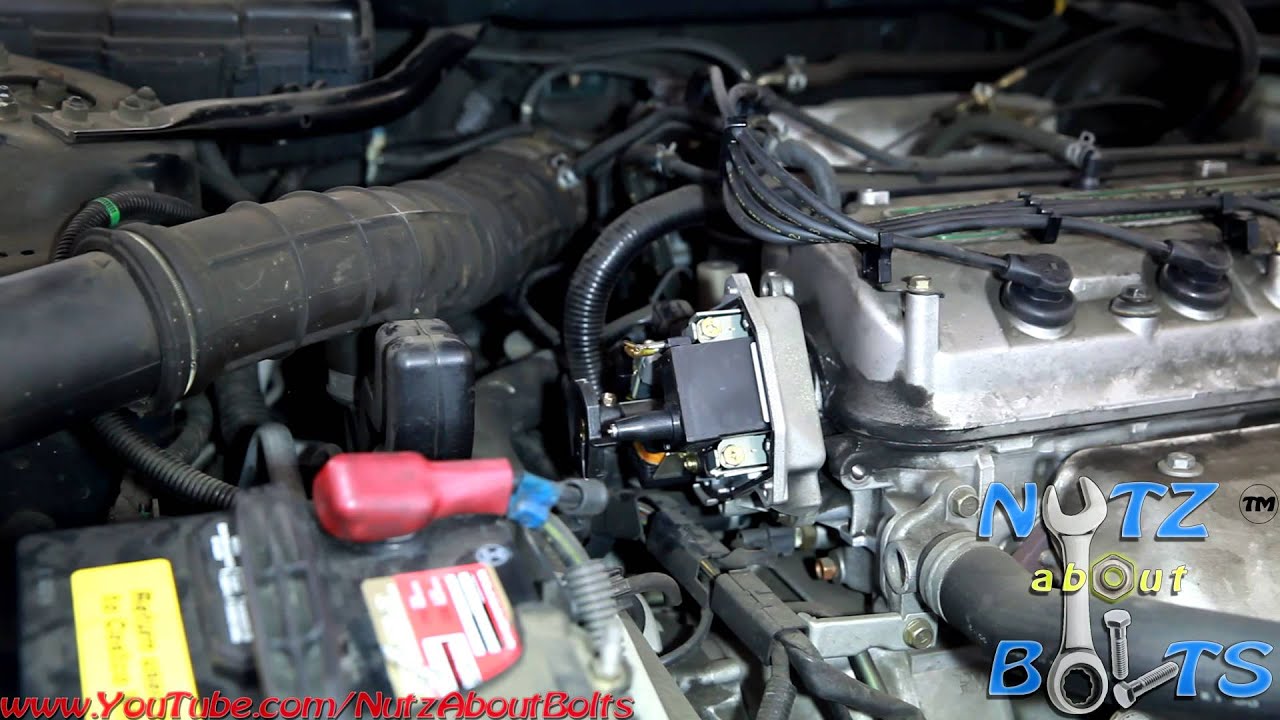 How to Install a 2000 Honda Accord Distributor Cap
